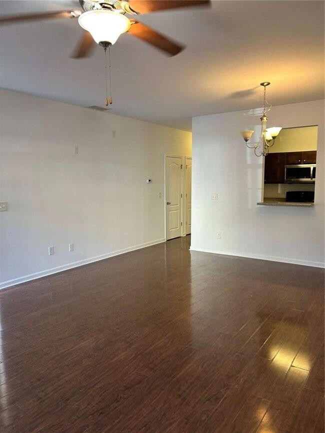 Building Photo - 3037 Bonnes Dr