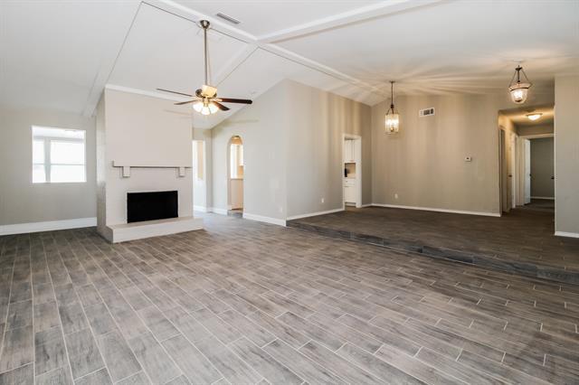 Building Photo - 1638 Chisolm Trail