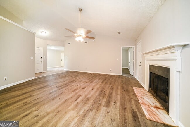 Building Photo - 5951 Old Wellborn Trce