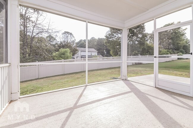 Building Photo - 395 Jorpaul Dr