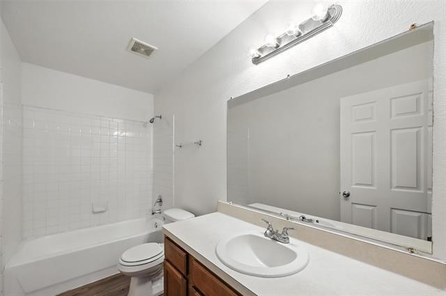 Building Photo - 1713 Manor Garden Mnr