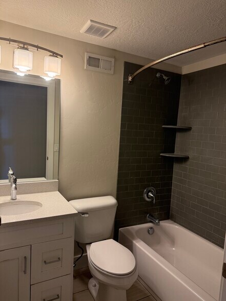 Building Photo - 57 E 3300 S