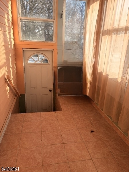 Building Photo - 35 Marsellus Pl