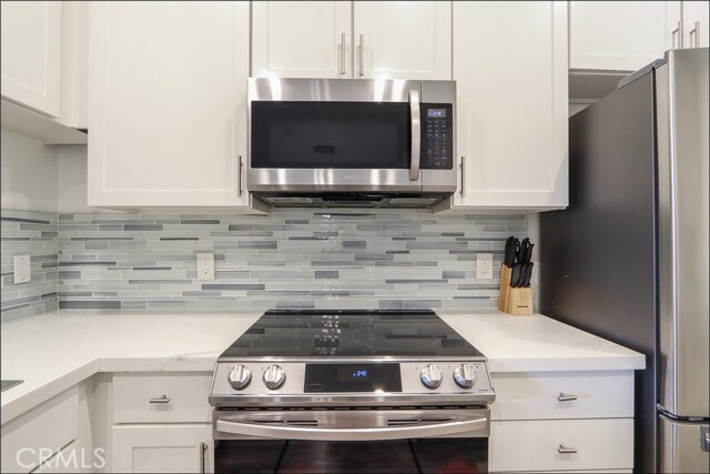 Building Photo - 22681 Oak Grove