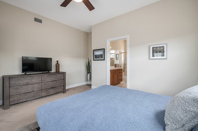 Building Photo - 7211 Eads Ave