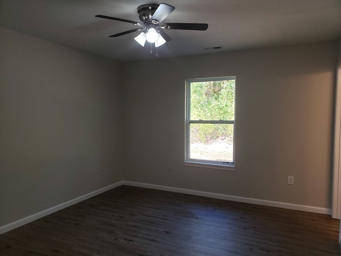 Building Photo - 800 Smith Grove Rd