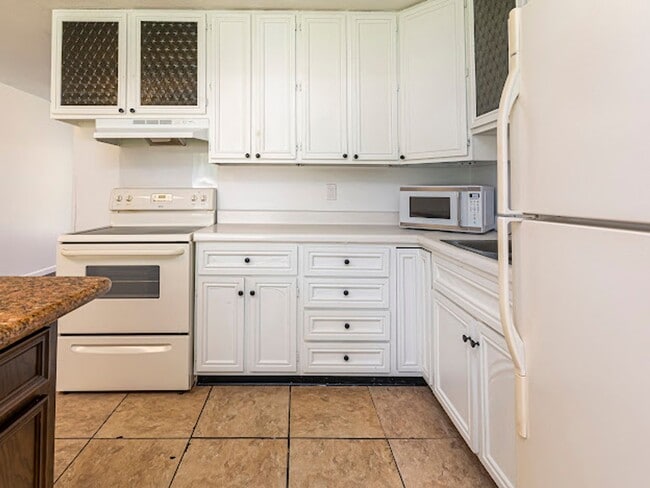 Building Photo - Nice Ranch Style Home
