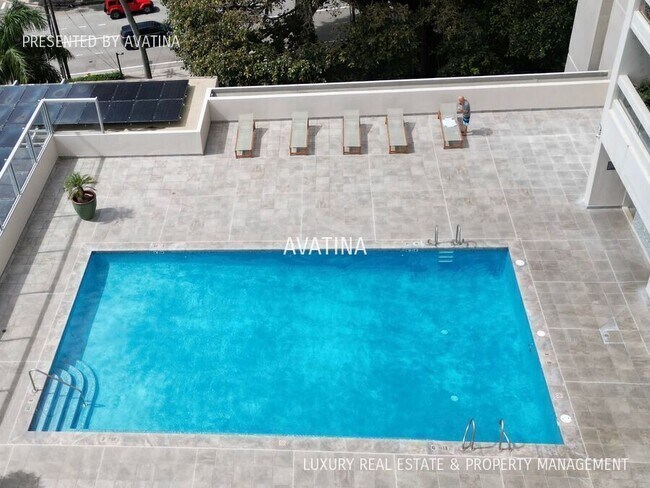 Building Photo - 1212 Punahou St