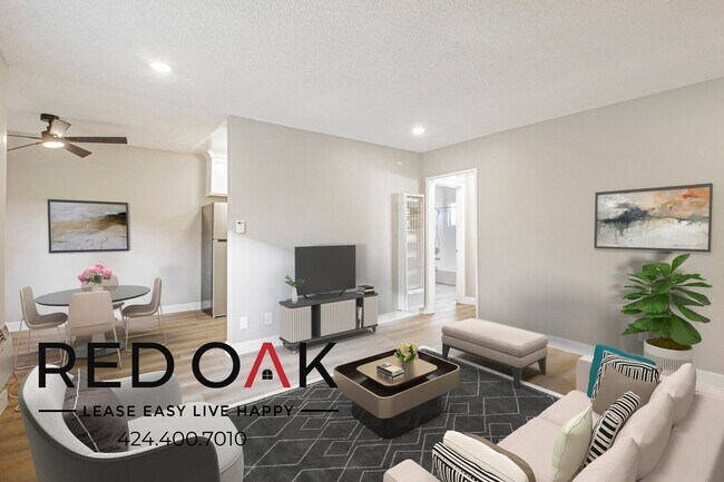 Primary Photo - 15405 Vanowen St