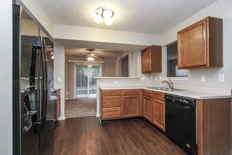 Building Photo - 4633 Owls Nest Pl