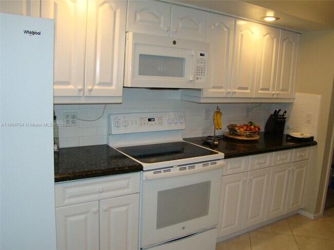 Building Photo - 3502 Dunes Vista Dr