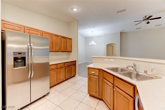 Building Photo - 8647 Majestic Vision Way