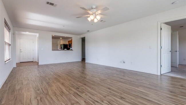 Building Photo - 7414 Birmingham Forest Dr