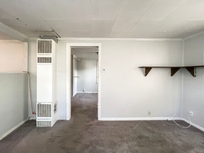Building Photo - 1507 W Jackson St