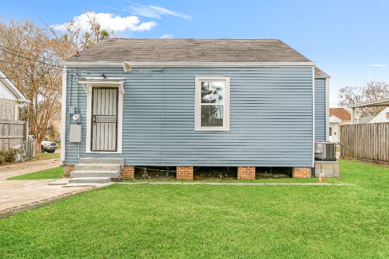 Building Photo - 34 Joyce Ave