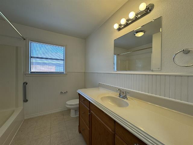 Building Photo - 1272 McNeil St