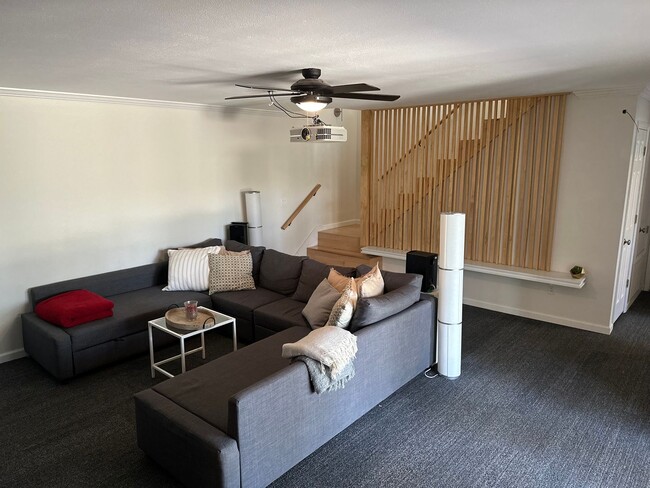 Building Photo - Available June 1st! Beautiful 4-Bedroom, 2...