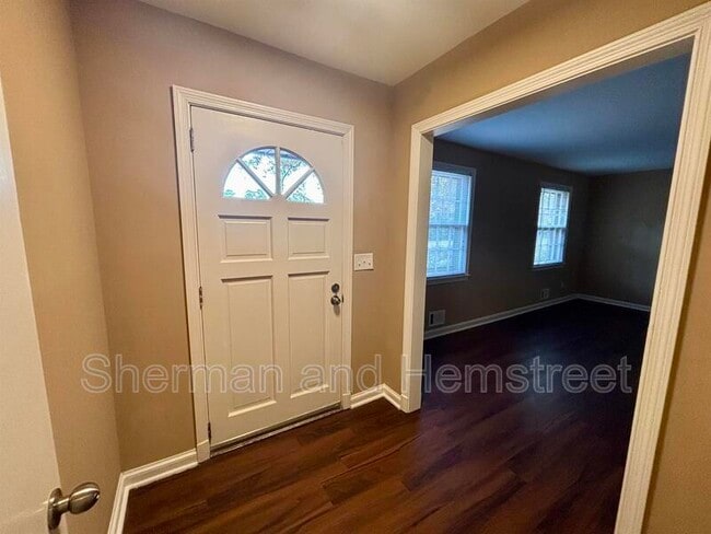 Building Photo - 1113 Glenn Ave