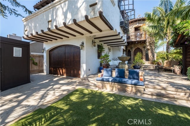 Building Photo - 1481 Santa Cruz St