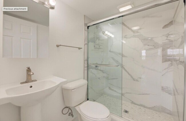 Building Photo - 1017 NW 30th Ct