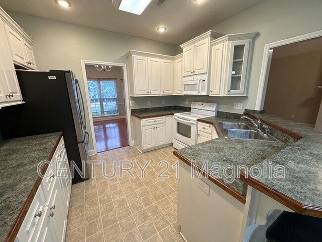 Building Photo - 1168 Lake Greenwood Dr