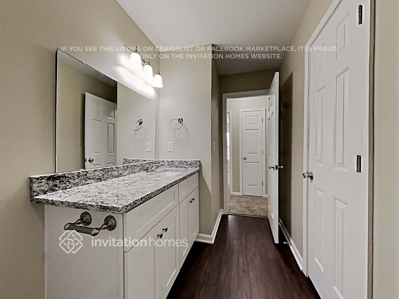 Building Photo - 9237 Seamill Rd