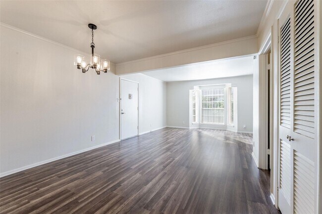 Building Photo - 7920 Rockwood Ln