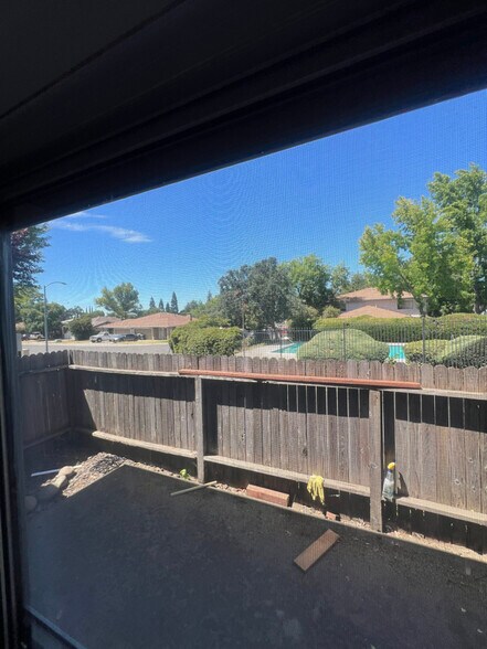 Building Photo - 4722 Greenholme Dr