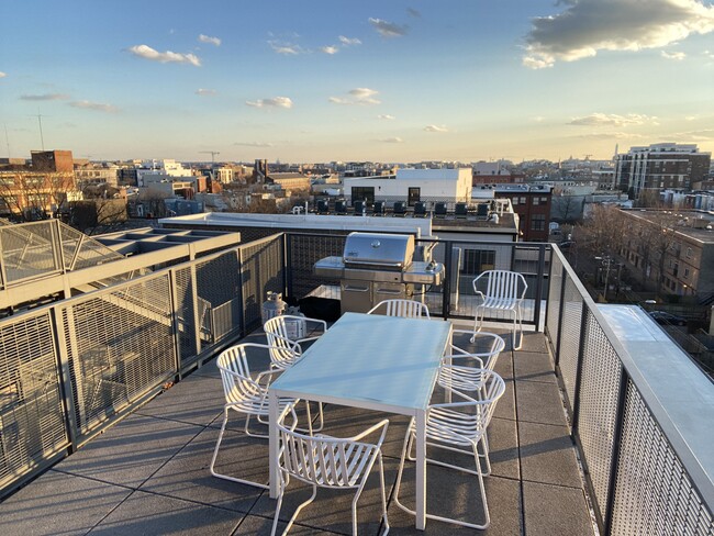 Building Photo - 2250 11th St NW