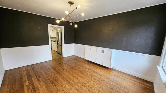 Building Photo - 2108 NW 25th St