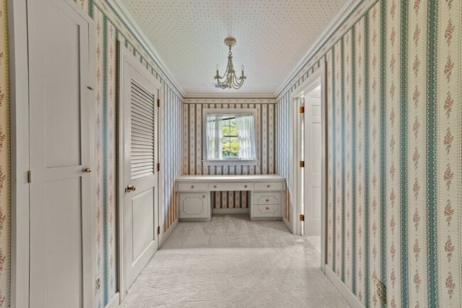 Building Photo - 221 Magnolia Ln