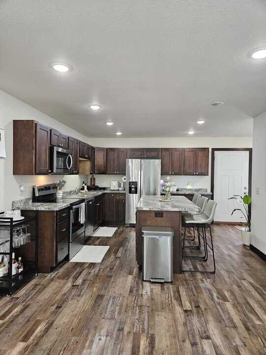 Building Photo - 3687 Flynn Pl