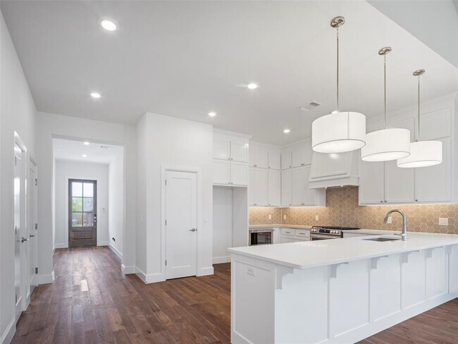 Building Photo - 12733 NW 2nd St