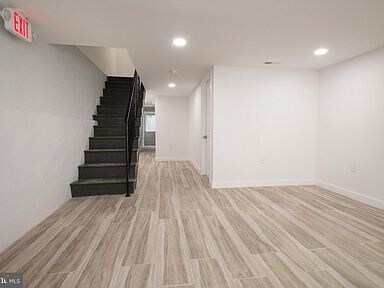 Building Photo - 2437 S 13th St
