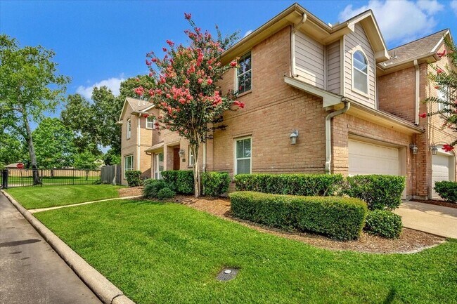 Building Photo - 12430 Timber Hollow