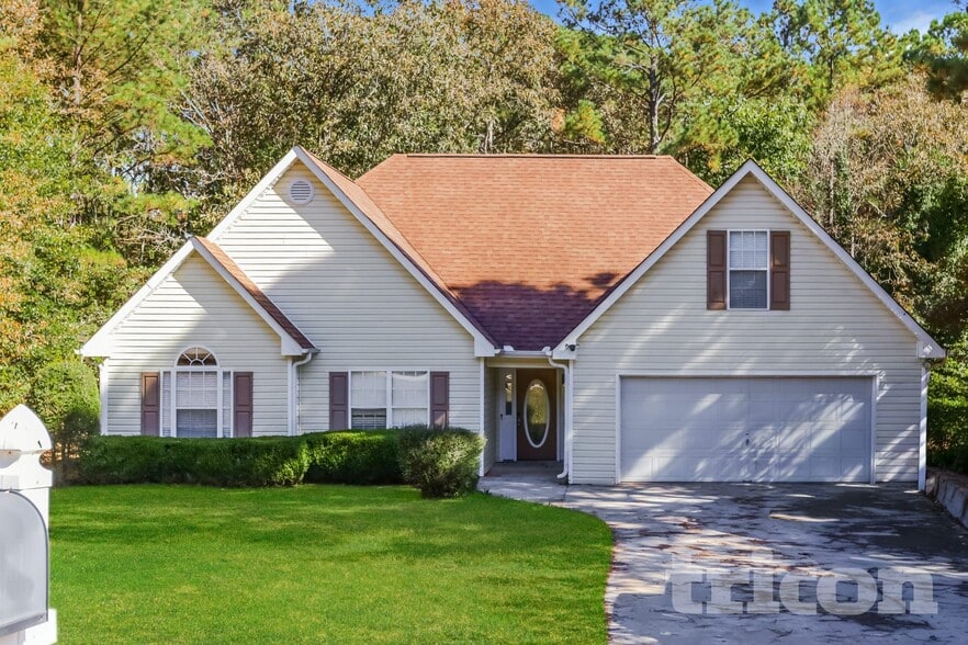 Primary Photo - 315 Chestnut Dr