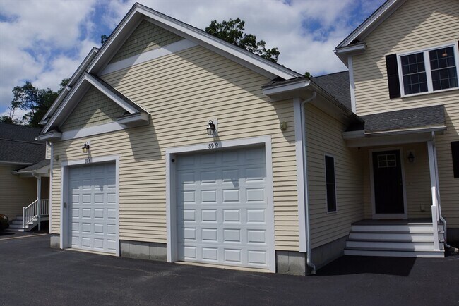 Building Photo - 59 Olympia Ave