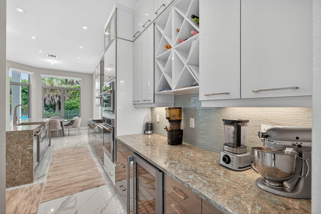 Building Photo - 13480 Machiavelli Way