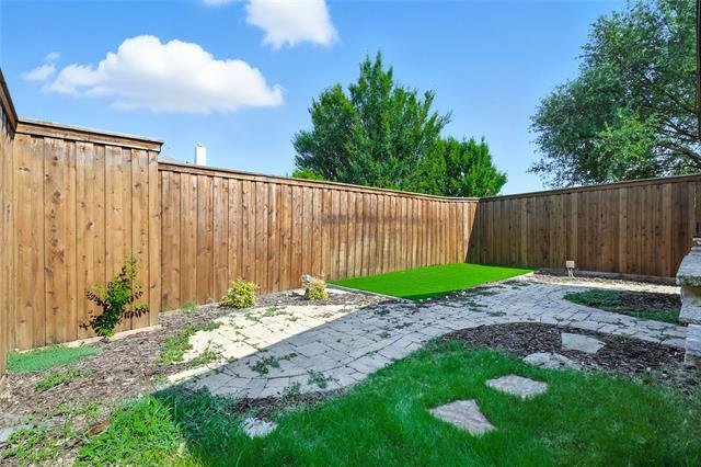 Building Photo - 12404 Daimler Dr