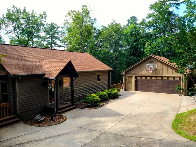 Building Photo - 386 Arbor Dr