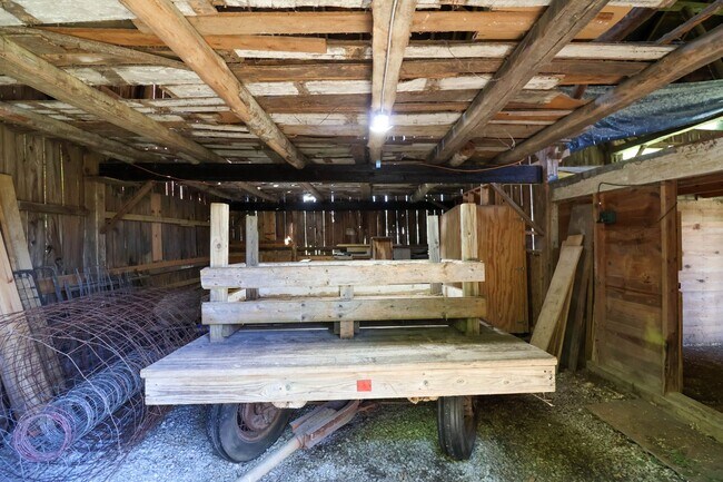 Building Photo - Lenox Township home on 7 acres