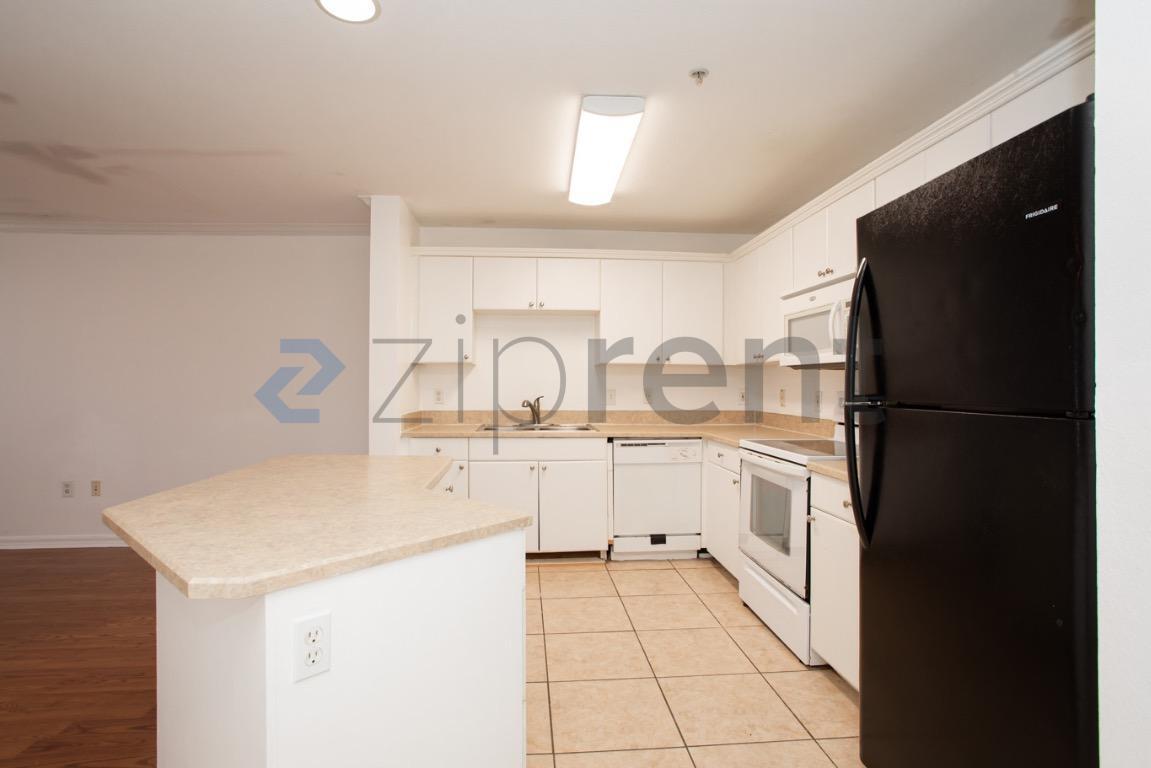 Building Photo - 3591 Kernan Blvd S