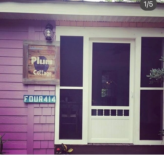 Building Photo - Looking for a lovely home that is fully furnished!