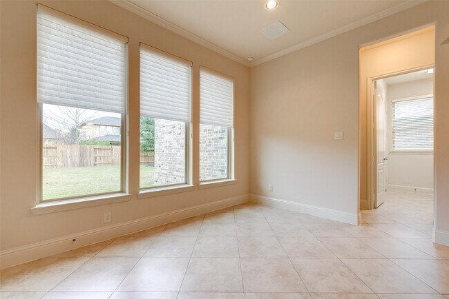 Building Photo - 10307 Latta Creek Dr