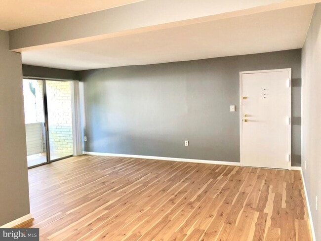 Building Photo - 5600 Bismach Dr