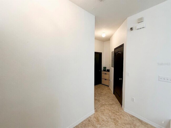 Building Photo - 9120 Moonlit Meadows Loop