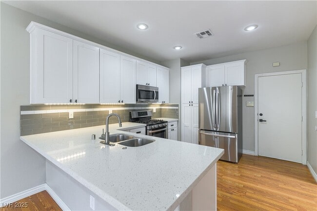 Building Photo - 270 Liberty Point Ct