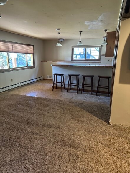 Building Photo - 4098 Timbervale Dr