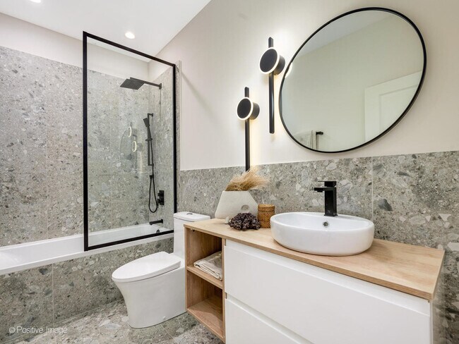 Building Photo - 3006 Birch Ln