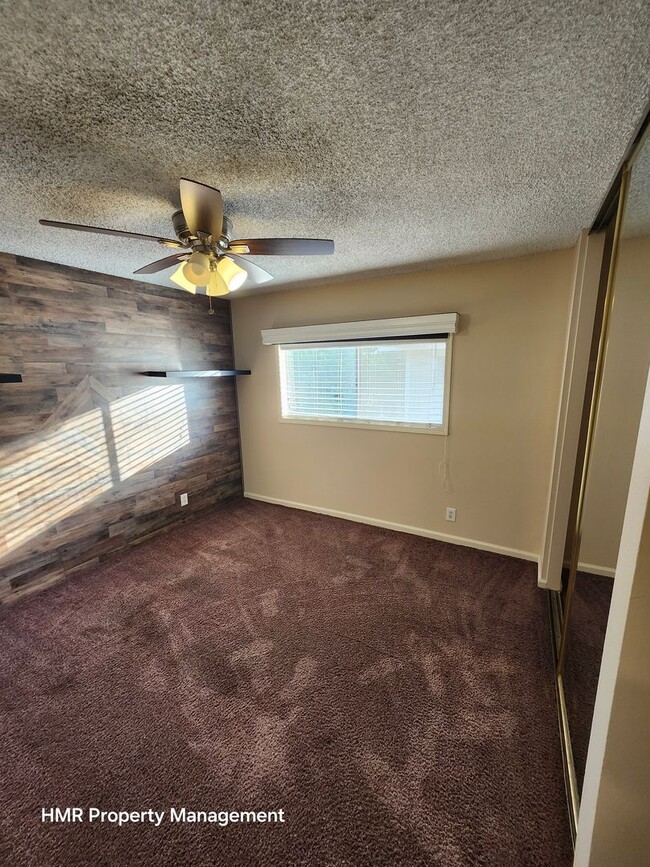 Building Photo - *MOVE-IN SPECIAL* Spacious 3-Bedroom Condo